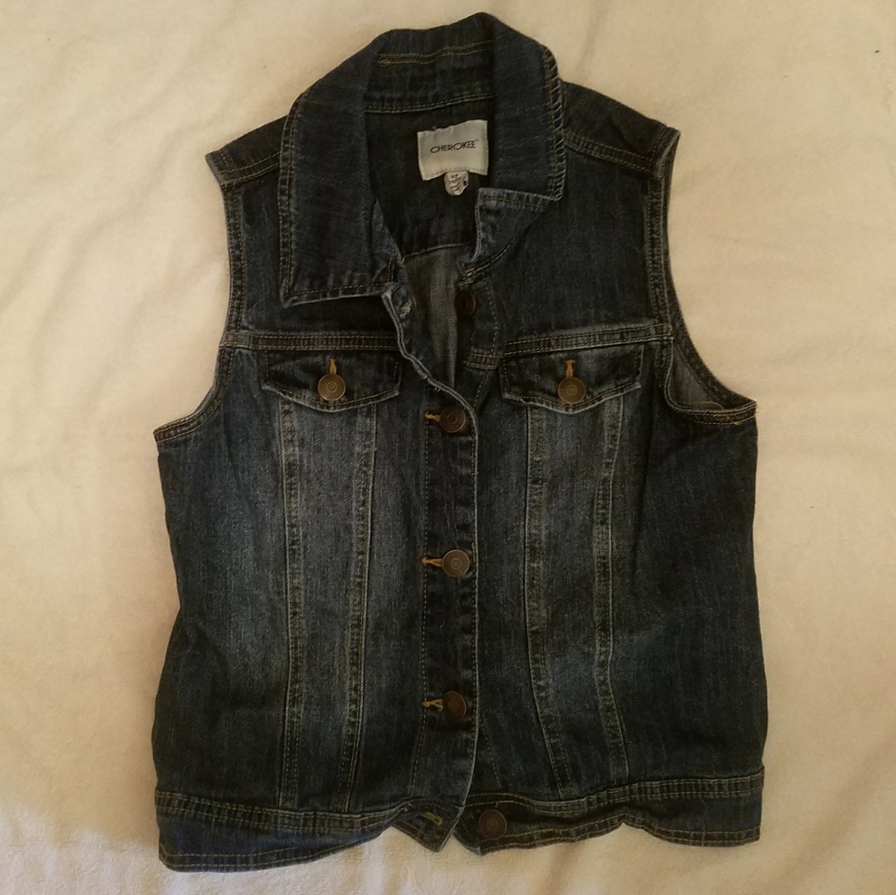 Cherokee sleeveless denim jacket, girls size XL